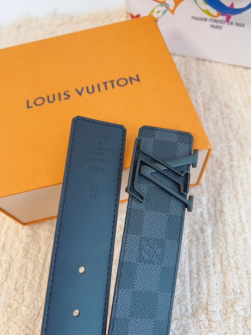 l0vis Vvtt0n belts